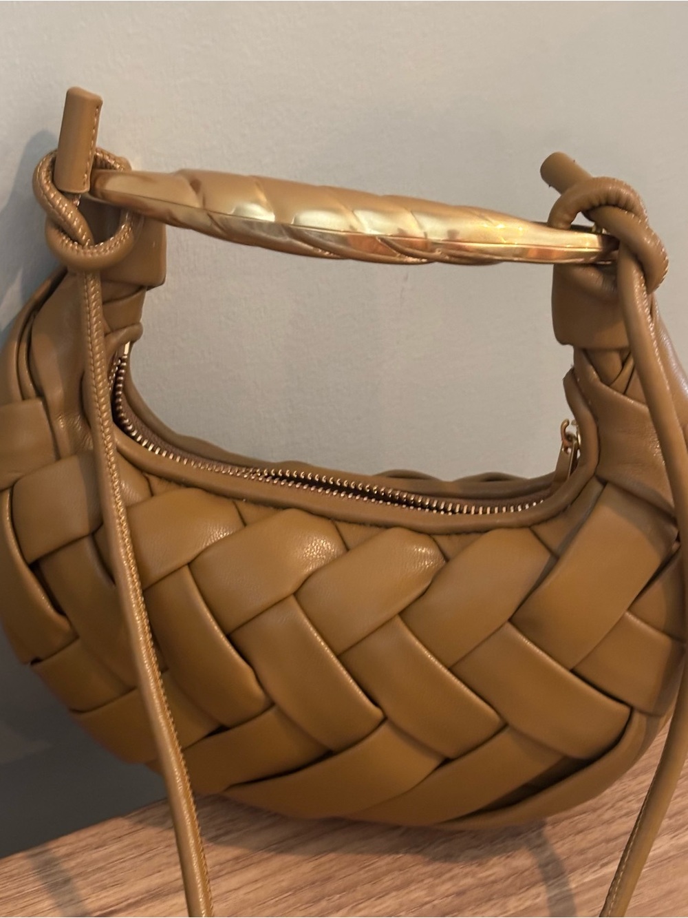 NWB JW PEI Orla Weave Bag w/removable crossbody strap in Brown (camel/tan) - Picture 9 of 16
